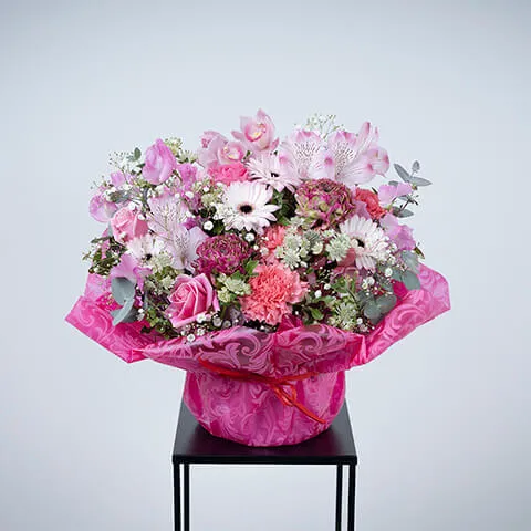 季節のお任せ ピンク系アレンジメント