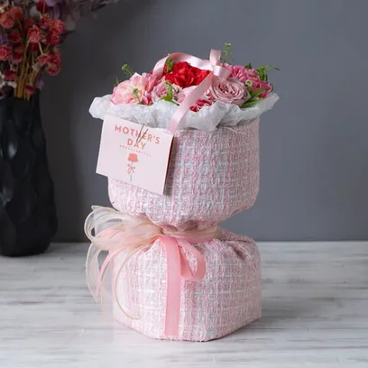 レイヤード・ピンクツイードブーケ スタンディングブーケ