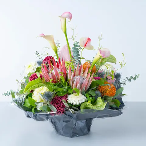 ネイティブフラワーのアレンジメント