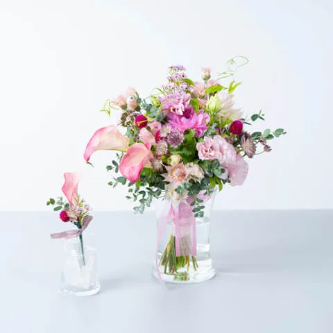 薄ピンク系のウエディングブーケ