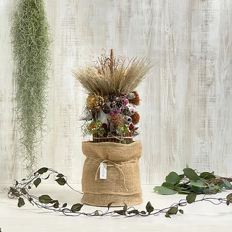 豪華ドライフラワーアレンジメント