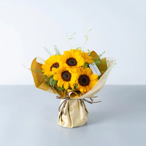 ひまわりのスタンディングブーケ
