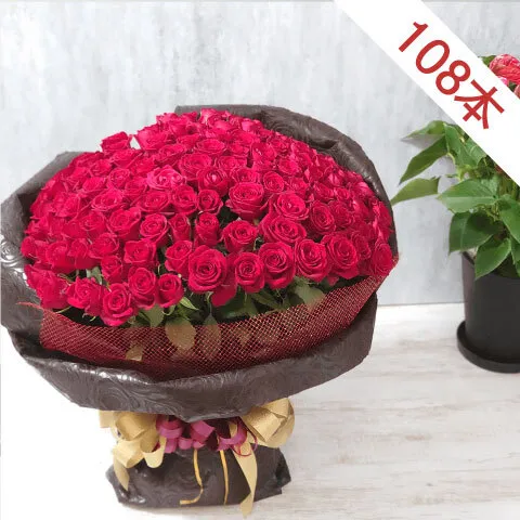 赤バラ108本の花束
