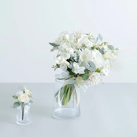 白系のウエディングブーケ