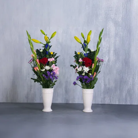 【墓用】明るい色 季節花の墓花1対（左右に1つずつ）