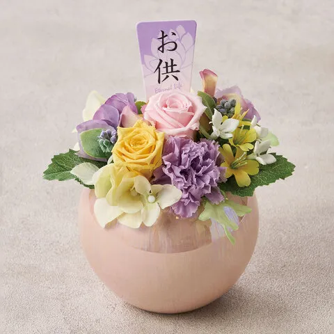 お供え用ベージュ系プリザーブドフラワー