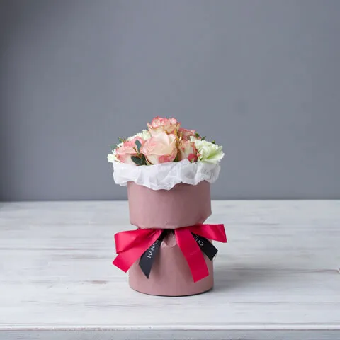 季節のお任せ ミニ スタンディングブーケ