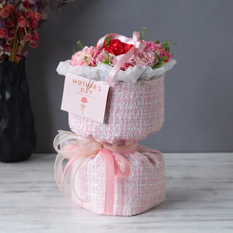 カーネーション 白桃ツイード スタンディングブーケ