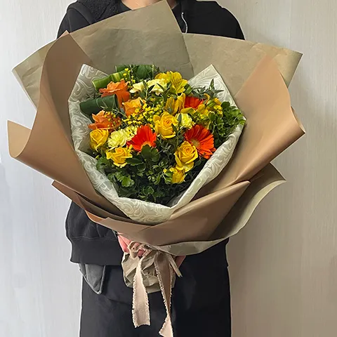 黄オレンジ系花束