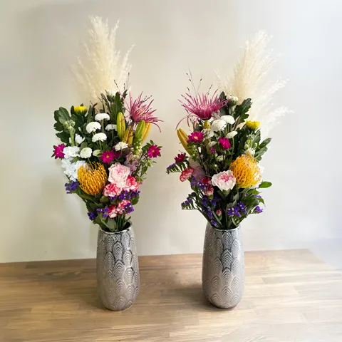 【墓用】【秋の彼岸にも】季節花の墓花1対（左右に1つずつ）