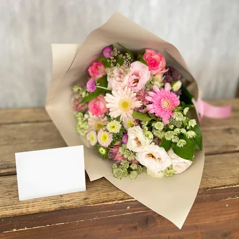 季節のお任せ くすみカラー花束画像