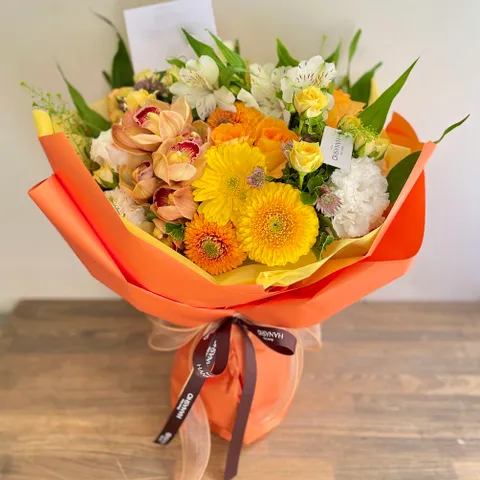 季節のお任せ スタンディングブーケ