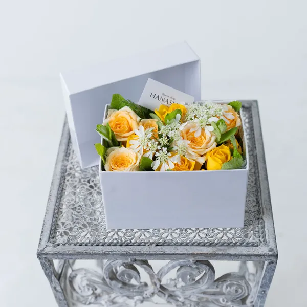 黄系生花"バラ"のフレグランスBOX