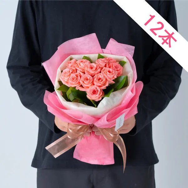 ピンクバラ12本のハート花束