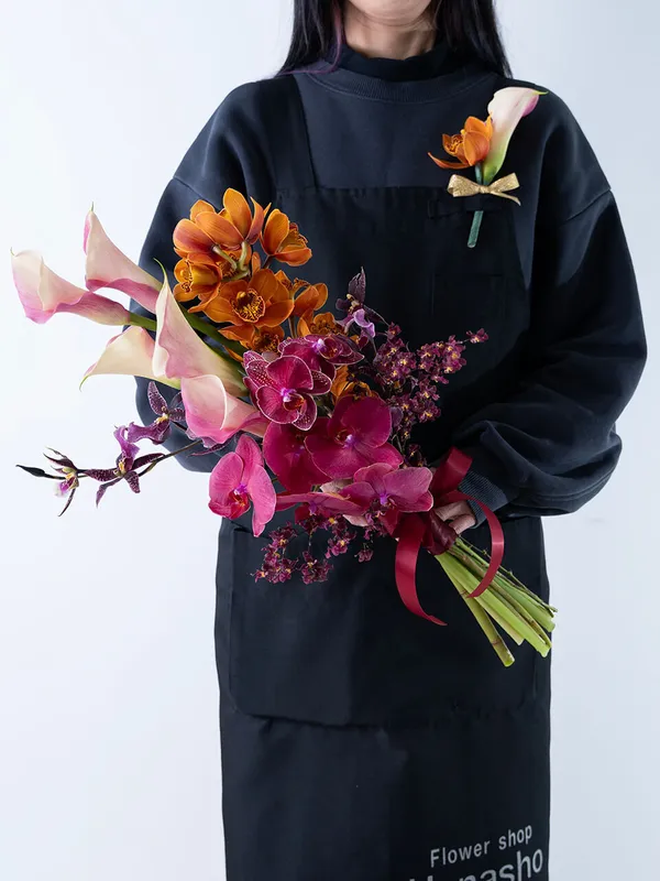 結婚式ブーケ　ウエディングブーケ　バーガンディブーケ 生花に見える】 カラー 白 バーガンディ ウェディングブーケ 造花