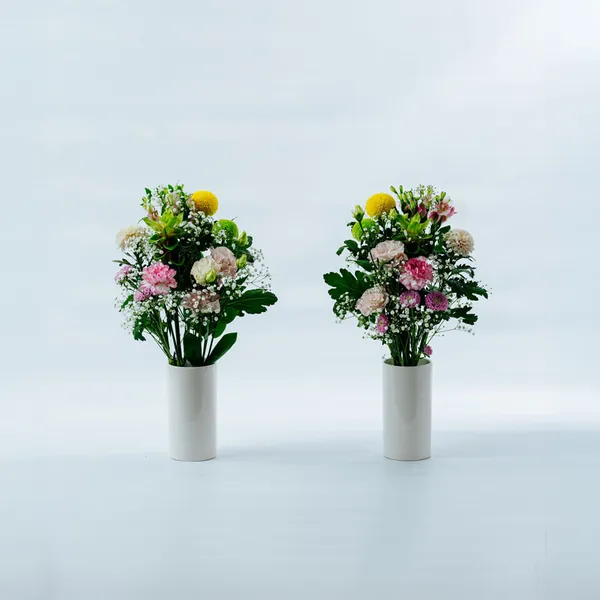 【墓用】洋花メイン 季節花の墓花1対（左右に1つずつ）