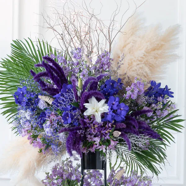 豪華紫系スタンド花 2段｜広島花屋オンラインショップ花将
