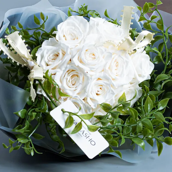 白バラ12本のプリザーブドフラワー｜広島花屋オンラインショップ花将