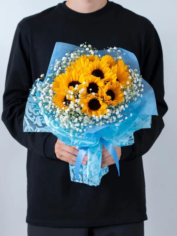 ひまわり12本とかすみ草の花束｜広島花屋オンラインショップ花将