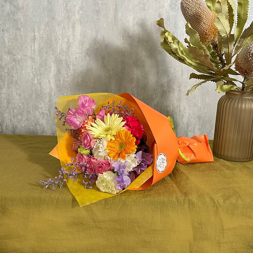 パステルカラーのおまかせ花束 商品画像 1