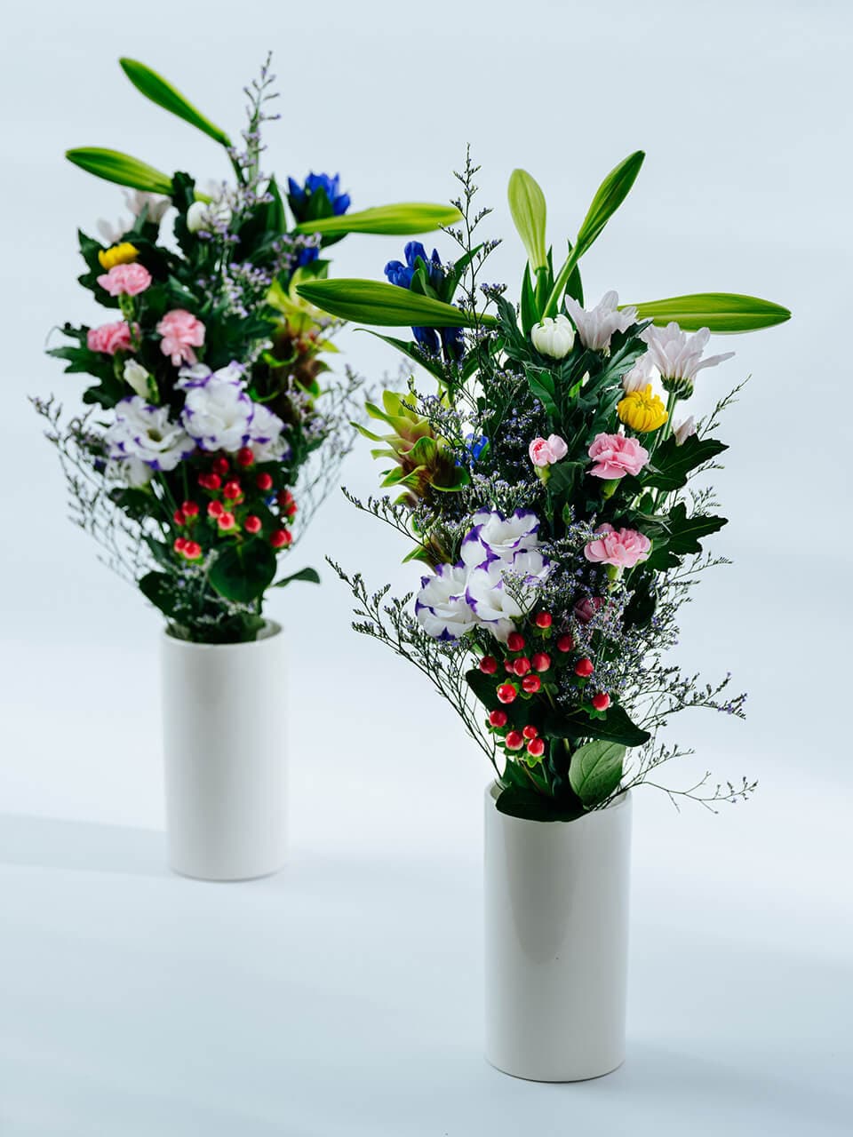 【墓用】菊メインの季節のお任せ 墓花1対(左右に1つずつ) 商品画像 2